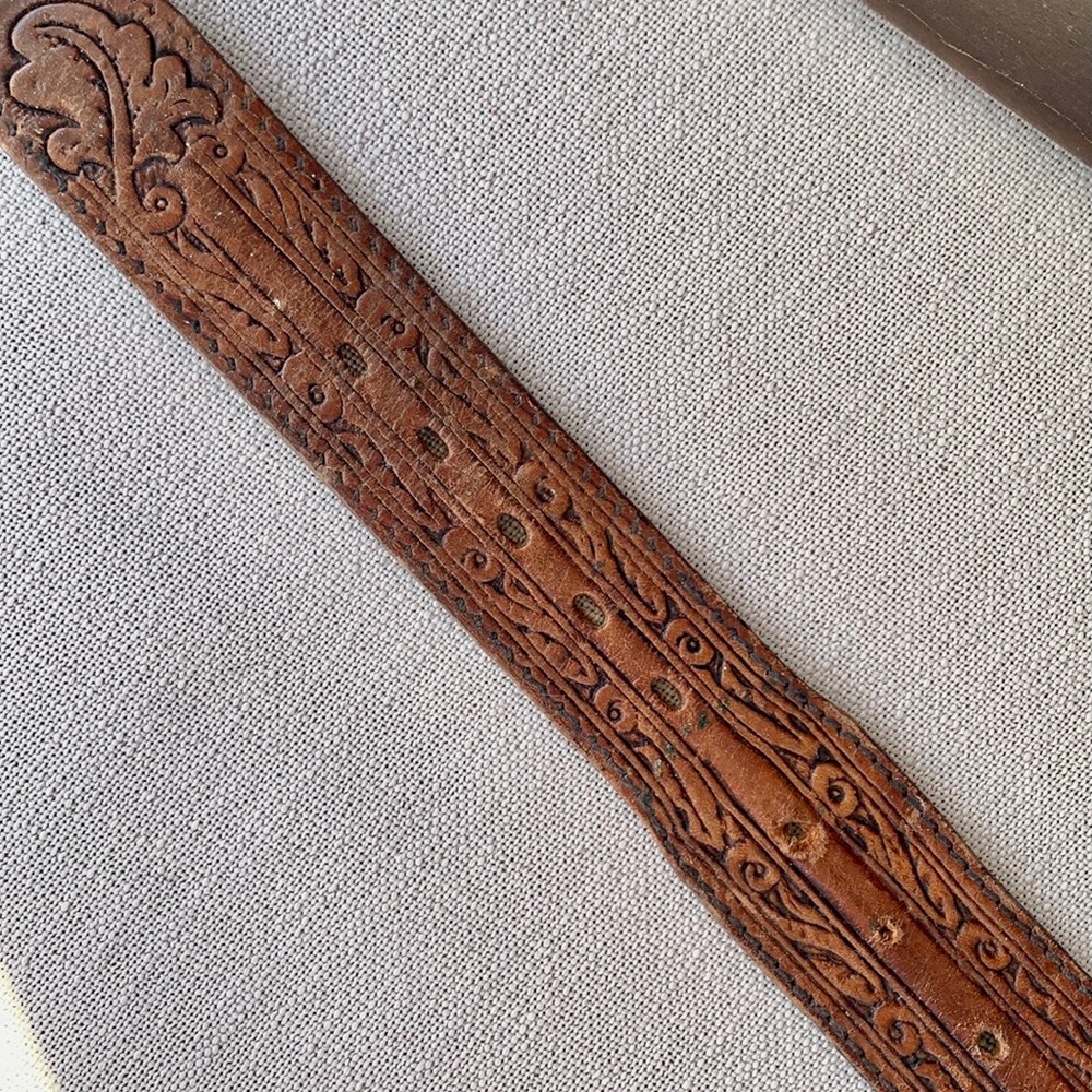 Sold LARRY MAHAN Vintage Tooled Leather Coin Crystal Cowgirl Western Belt Buckle - Picture 9 of 12